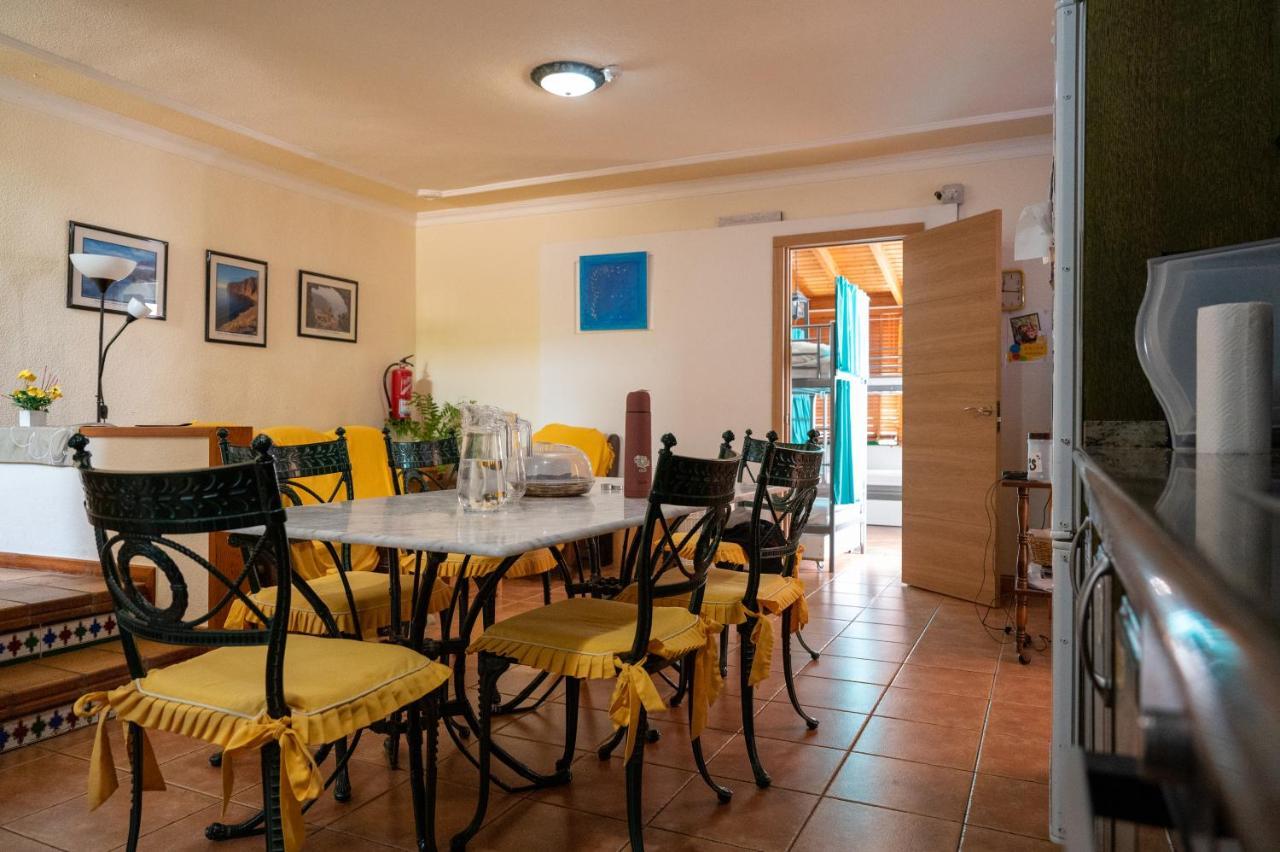 Arena Nest Hostel Puerto de Santiago  Exteriör bild