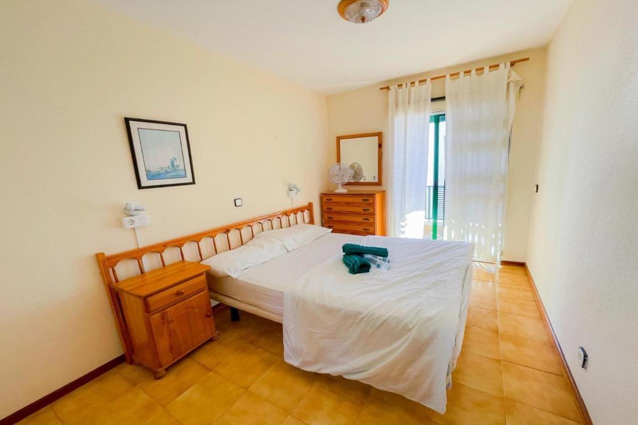 Arena Nest Hostel Puerto de Santiago  Exteriör bild